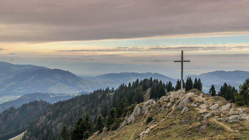 hilltop-christian-cross